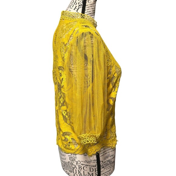 Peach Brand Lace/Mesh Top Cropped Half Sleeve Yellow Back Zip Size Medium - Picture 3 of 8